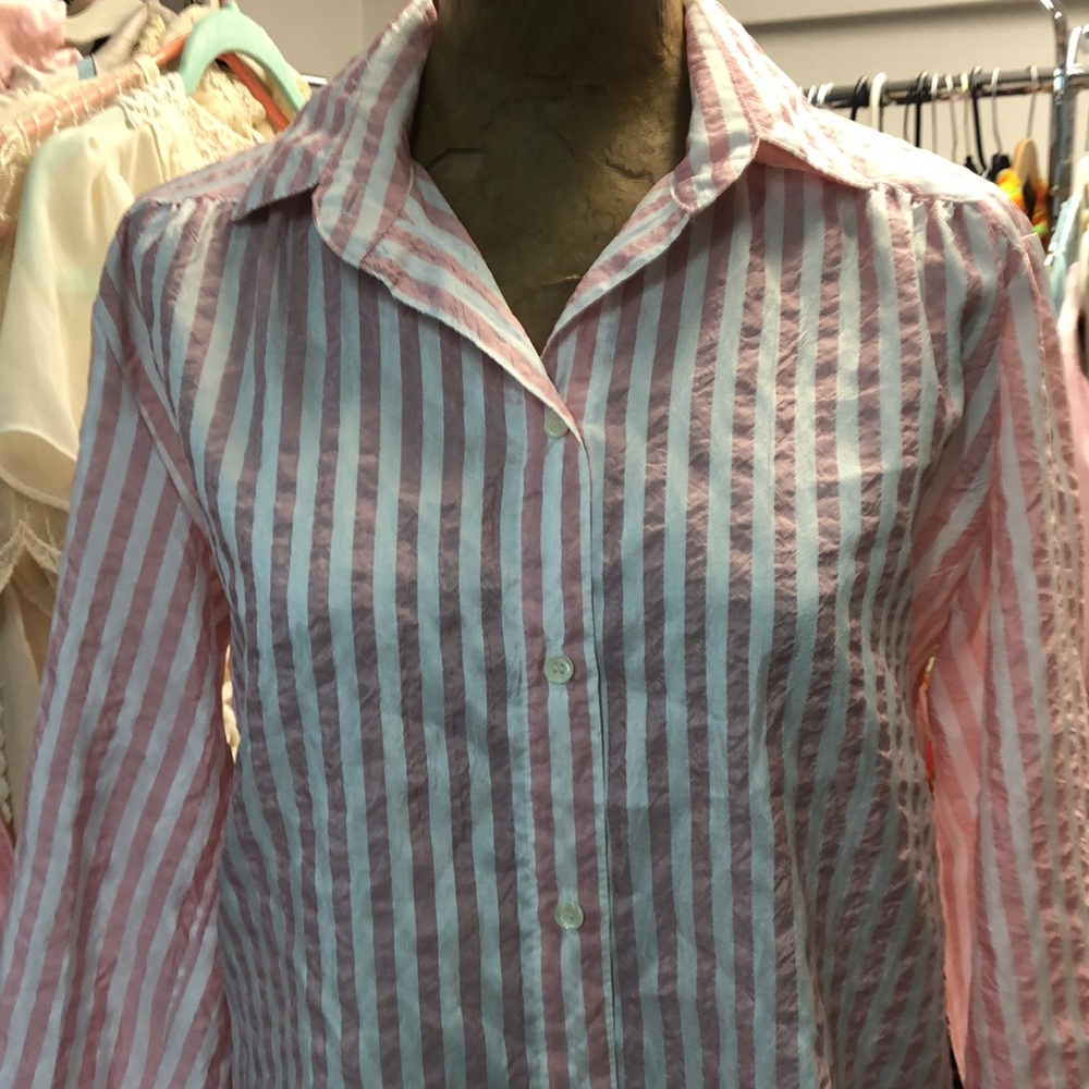 Vintage 80’s -All Hours - pink & white silky polyester top- button down- M - Picture 8 of 8